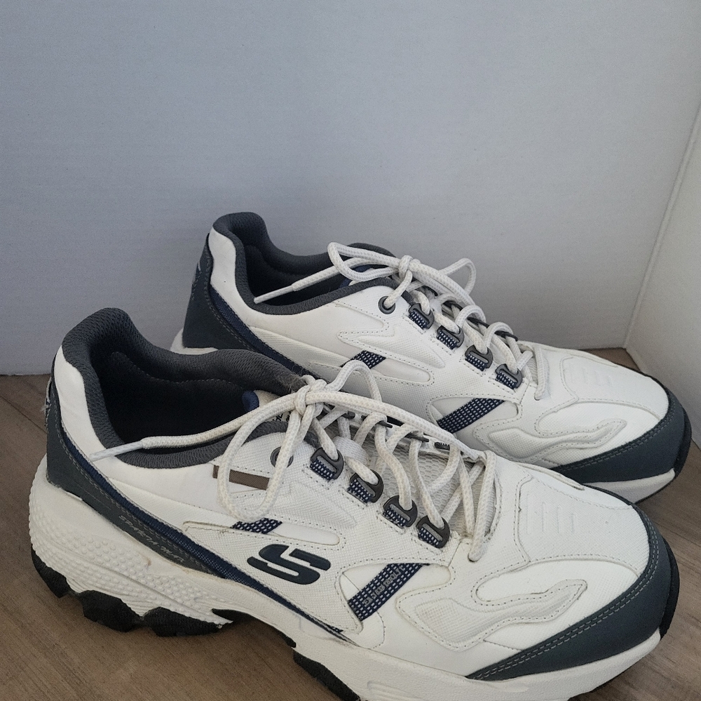 Sparta Max mens Skecher tennis shoes size 8
